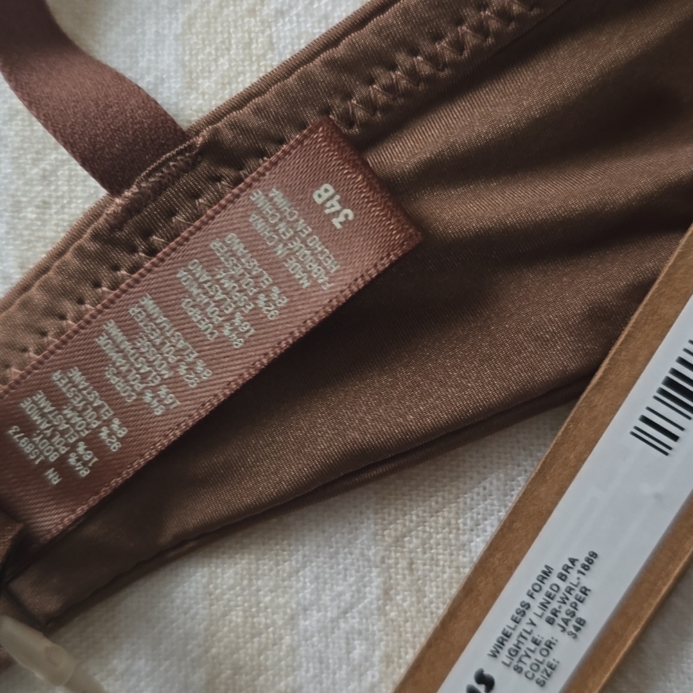 SKIMS Wireless Form Lightly Lined Bra Size:34B Jasper - Picture 5 of 5